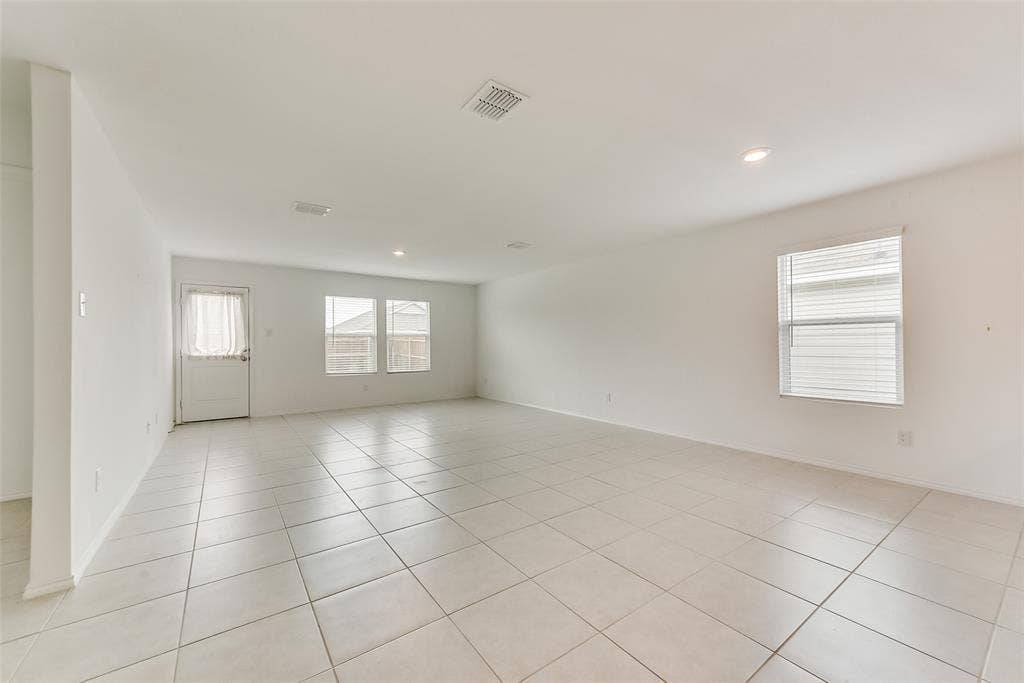 205 Jasmine Drive, Princeton, TX 75407 205 Jasmine Drive, Princeton, TX 75407
