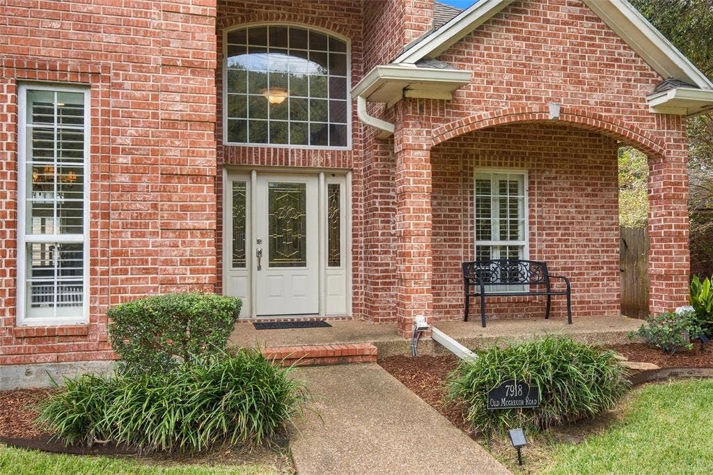 7918 Old Mcgregor Road, Woodway, TX 76712
