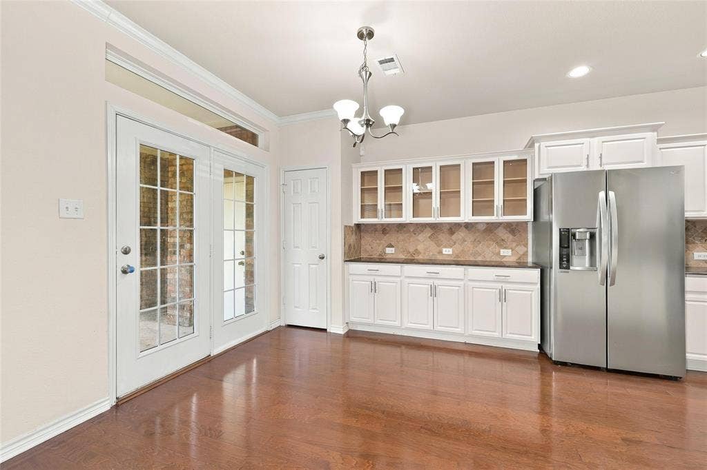 5972 Clearwater Drive, The Colony, TX 75056