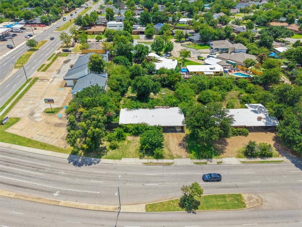 3658 Walnut Hill Lane, Dallas, TX 75229