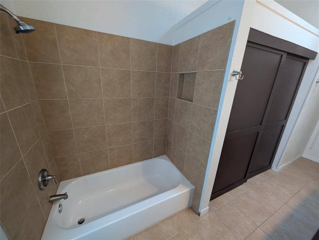 17490 Meandering Way, #1005, Dallas, TX 75252 17490 Meandering Way, #1005, Dallas, TX 75252