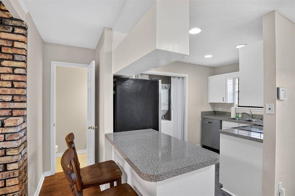 3234 Eastwood Drive, Shreveport, LA 71105 3234 Eastwood Drive, Shreveport, LA 71105
