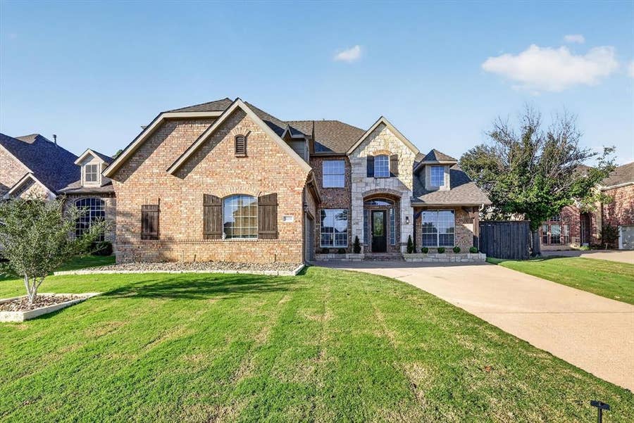 Property photo for 1125 Ponderosa Drive, Keller, TX