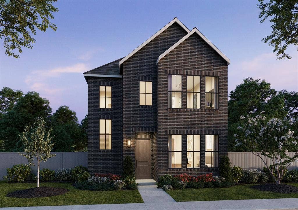333 Walker Parkway, Celina, TX 75009 Luxurious living paired with small town charm can be yours in our newest community...The Heights at Uptown Celina!