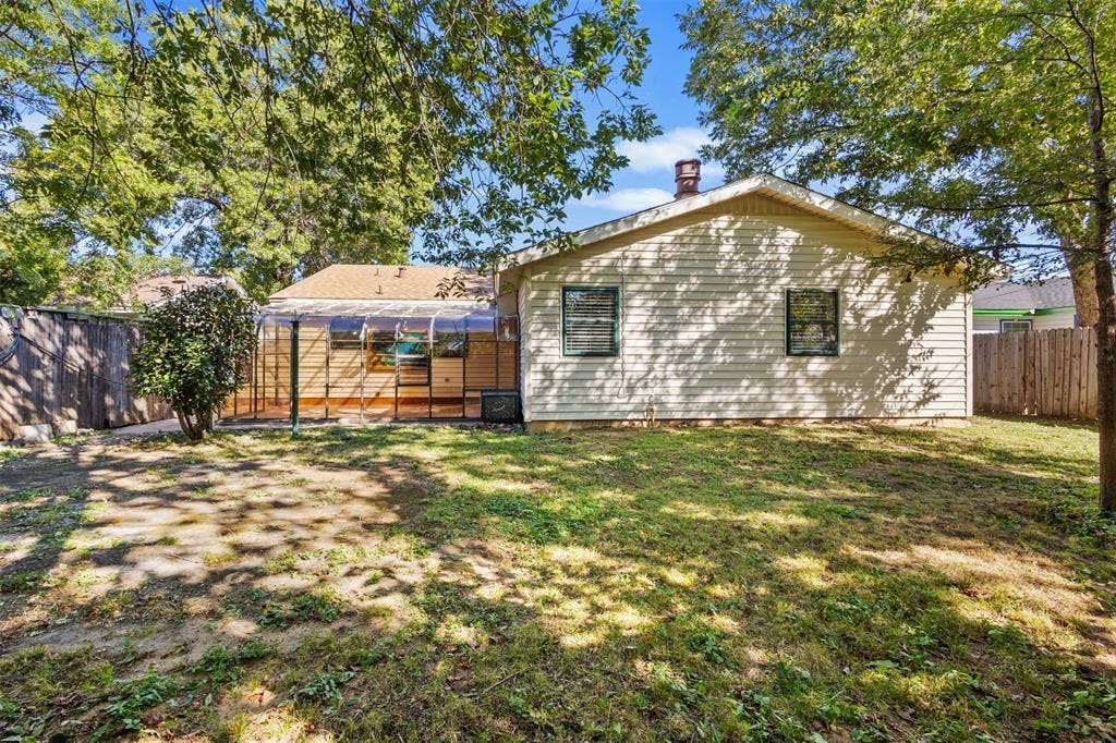 1826 Cunningham Street, Irving, TX 75062