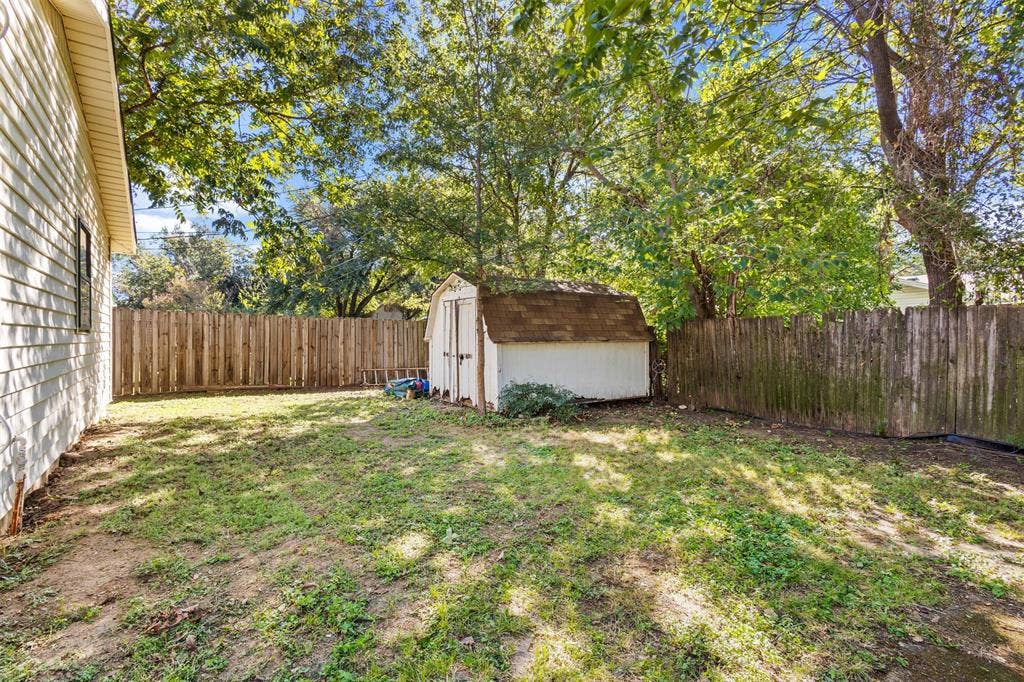 1826 Cunningham Street, Irving, TX 75062