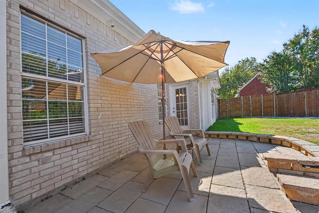 401 Stonebridge Circle, Allen, TX 75013 Built-out custom stone patio with lighting
