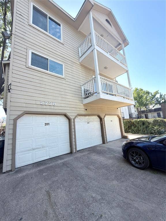 Property photo for 2728 Reagan Street, #202, Dallas, TX