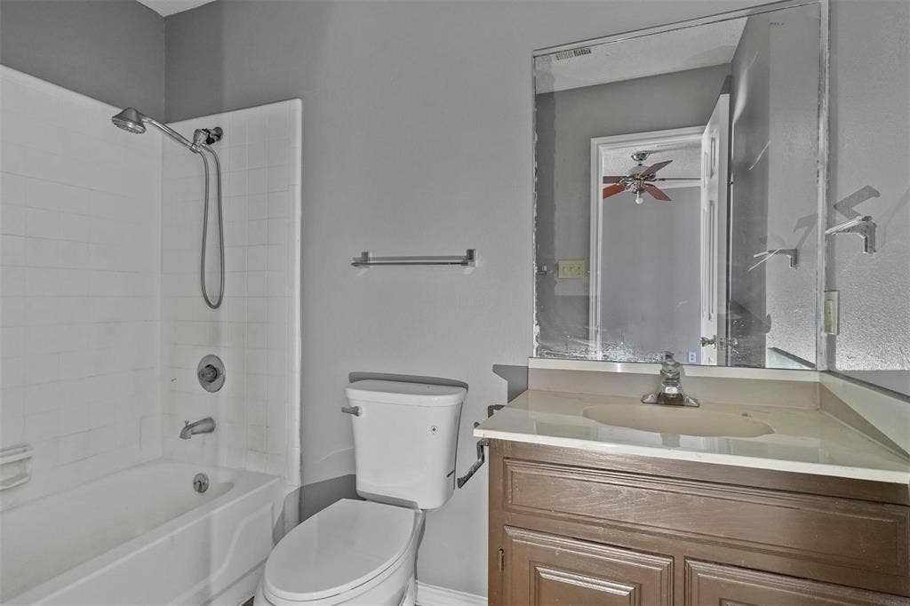 810 Custer Street, Arlington, TX 76014