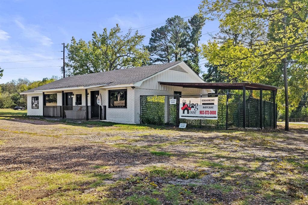 195 County Road 2100, #11, Daingerfield, TX 75638