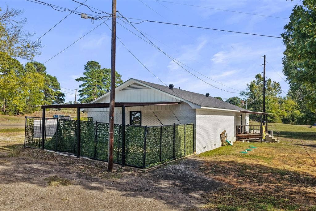 195 County Road 2100, #11, Daingerfield, TX 75638