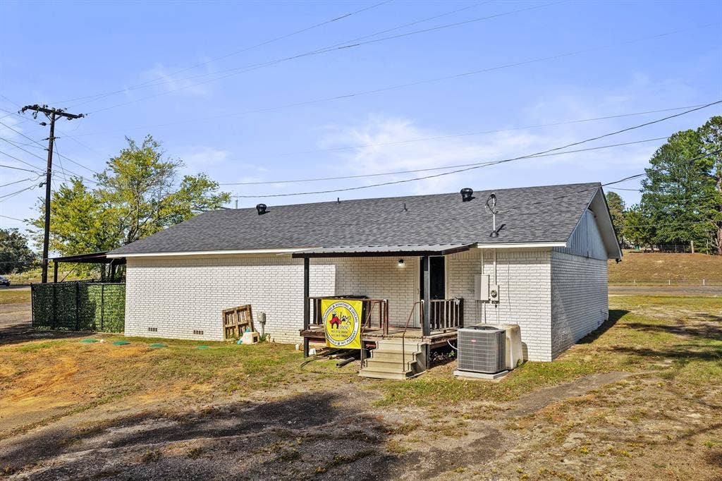 195 County Road 2100, #11, Daingerfield, TX 75638