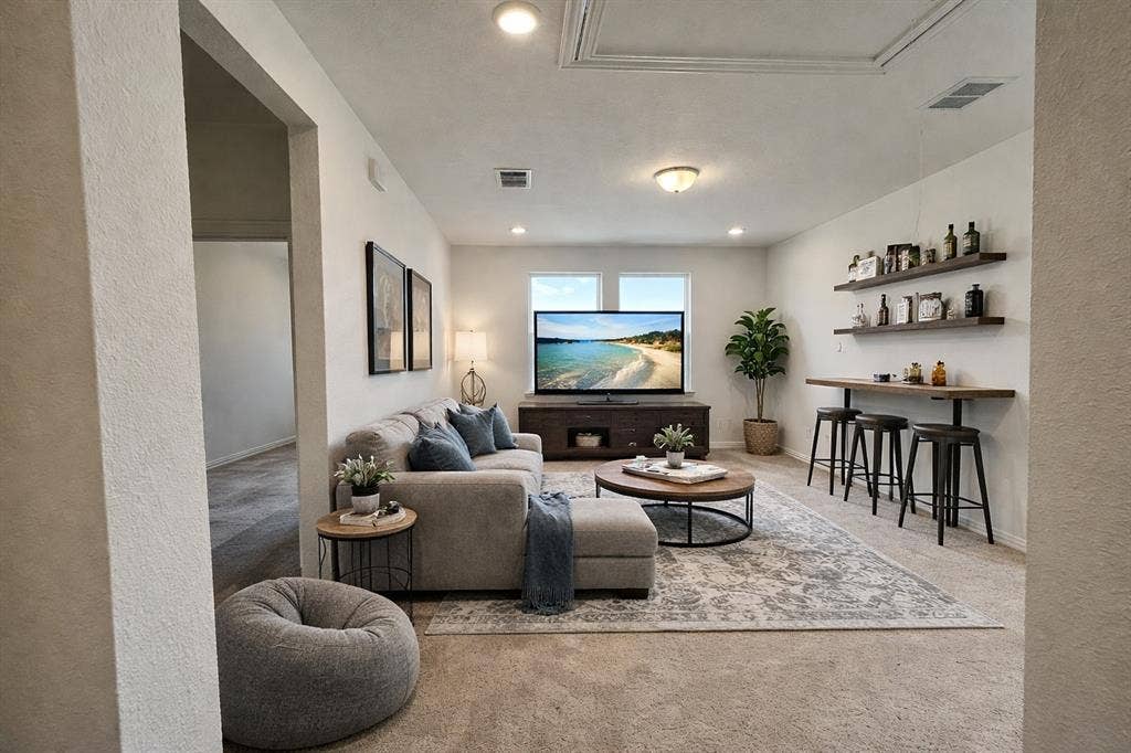 Virtually staged media room