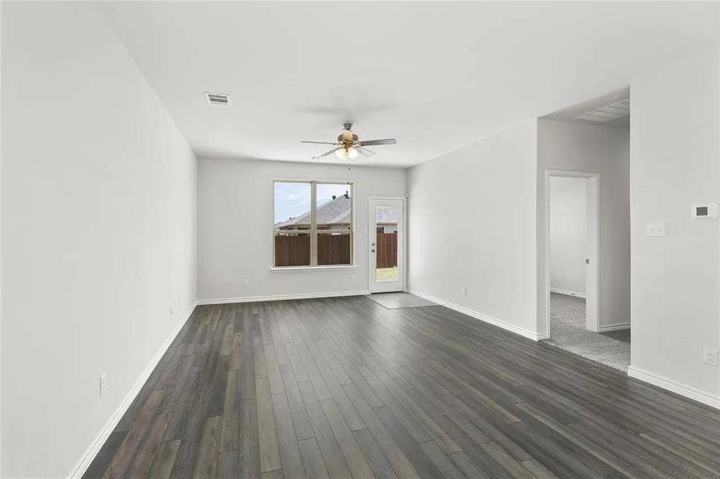 2816 Desert Lily Lane, Fort Worth, TX 76108
