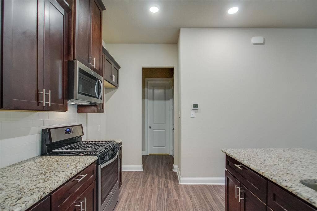 2209 Pinnacle Lane, Flower Mound, TX 75028