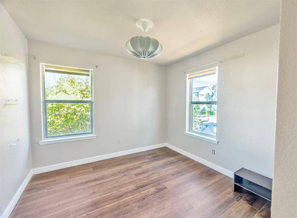 1332 Grigsby Avenue, Dallas, TX 75204 1332 Grigsby Avenue, Dallas, TX 75204