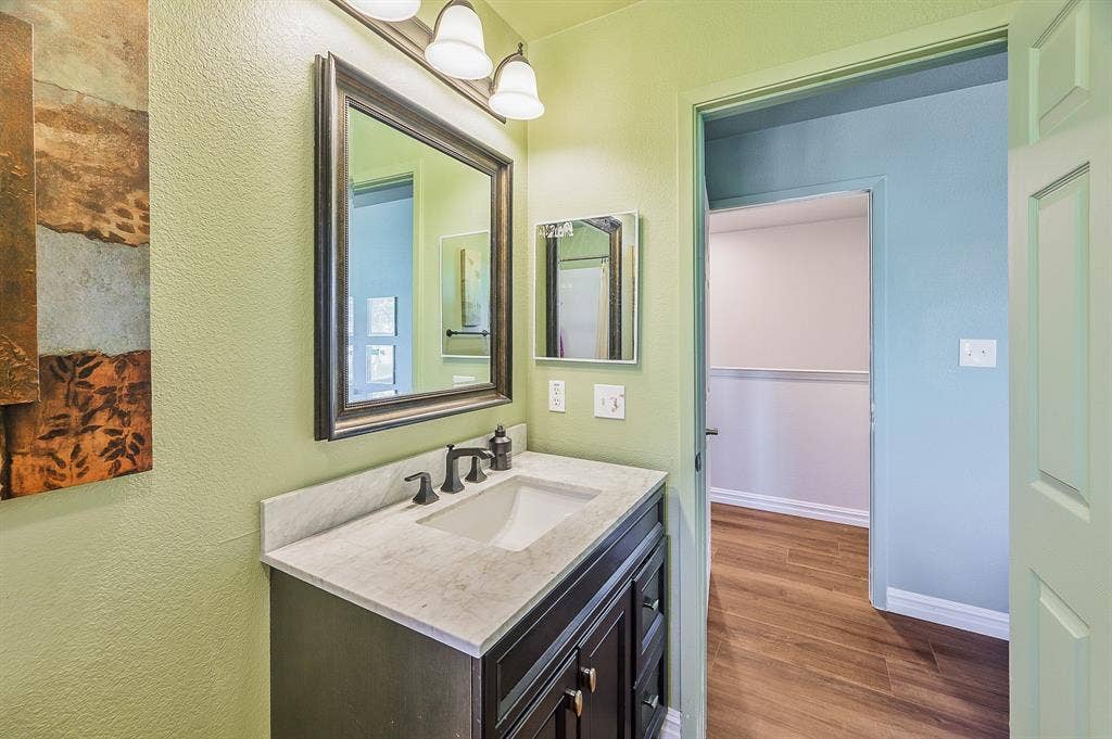 1332 Grigsby Avenue, Dallas, TX 75204 1332 Grigsby Avenue, Dallas, TX 75204