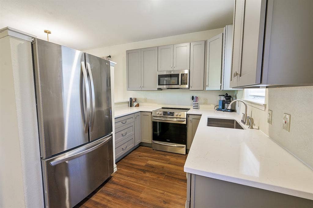1332 Grigsby Avenue, Dallas, TX 75204 1332 Grigsby Avenue, Dallas, TX 75204