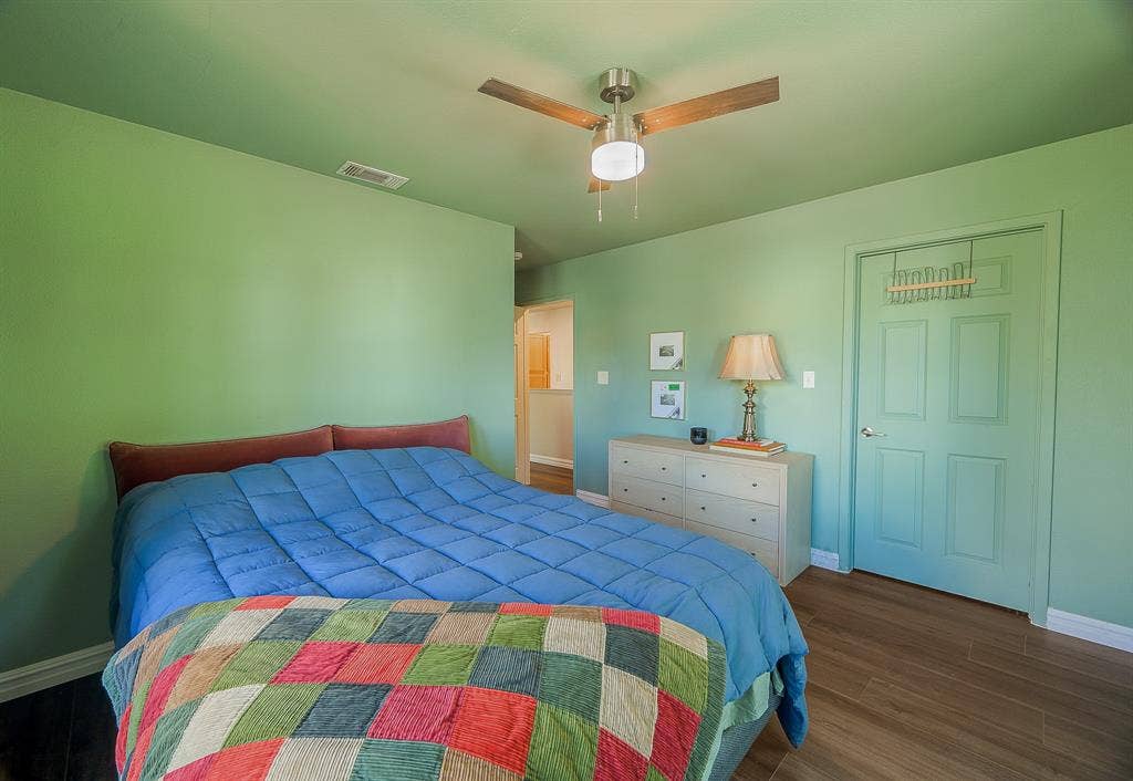 1332 Grigsby Avenue, Dallas, TX 75204 1332 Grigsby Avenue, Dallas, TX 75204