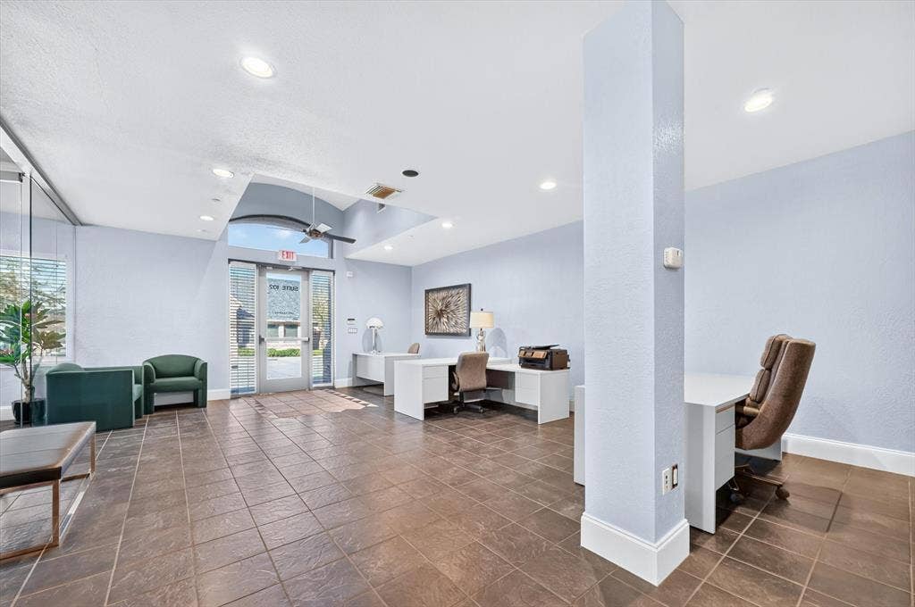 5208 Village Creek, #102, Plano, TX 75093 5208 Village Creek, #102, Plano, TX 75093
