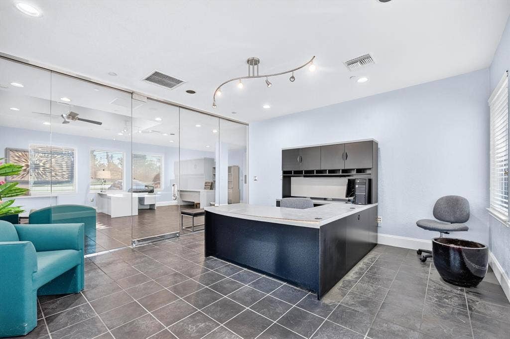 5208 Village Creek, #102, Plano, TX 75093 5208 Village Creek, #102, Plano, TX 75093