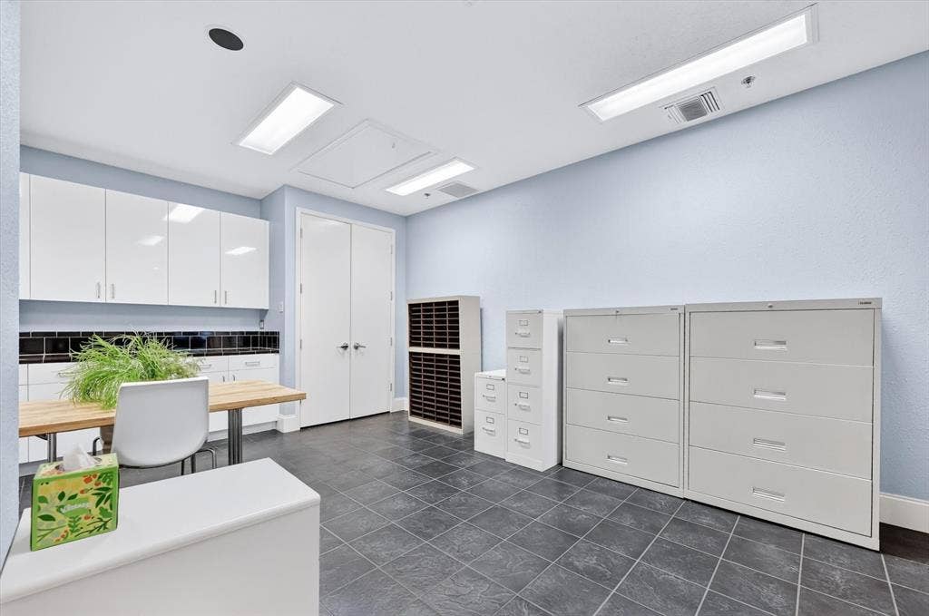 5208 Village Creek, #102, Plano, TX 75093 5208 Village Creek, #102, Plano, TX 75093