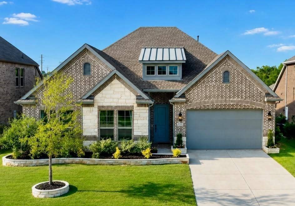8912 Free Ferry Lane, McKinney, TX 75071 Front Yard