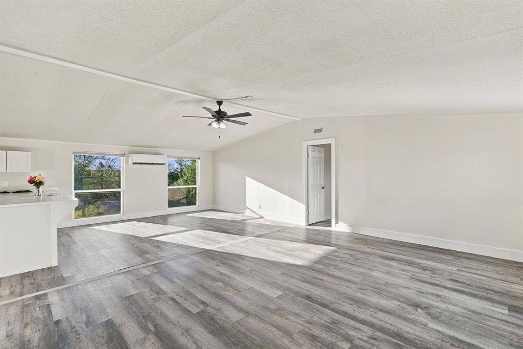 611 Austin Street, Cisco, TX 76437