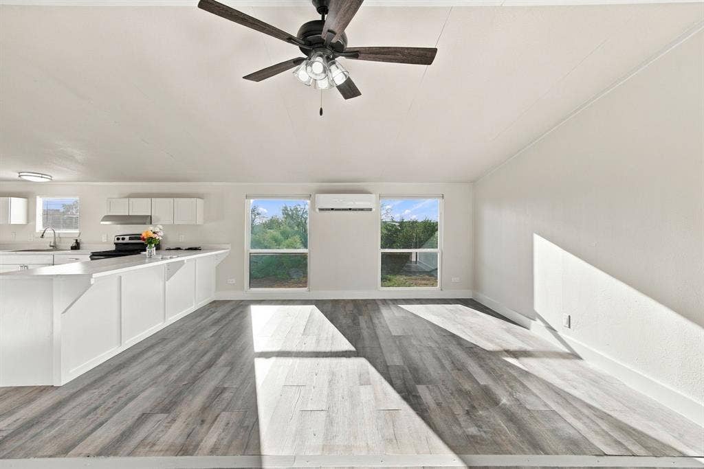 611 Austin Street, Cisco, TX 76437