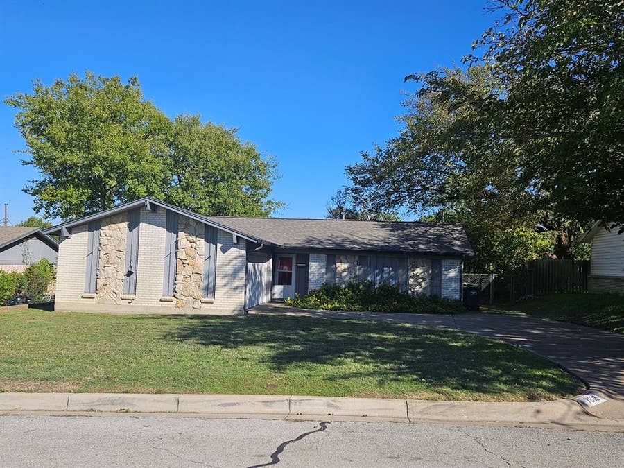 Property photo for 7816 Davenport Avenue, Fort Worth, TX