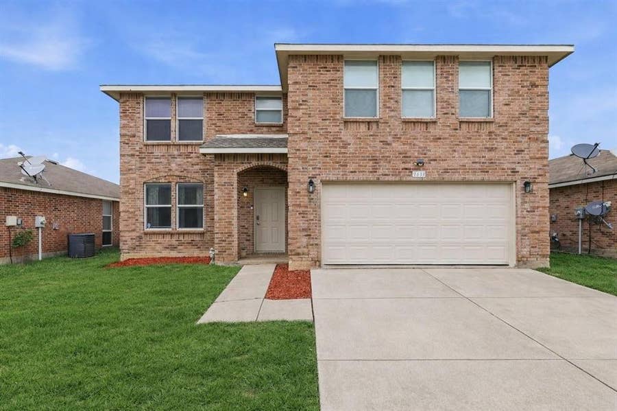Property photo for 1633 Sierra Meadow Lane, Fort Worth, TX