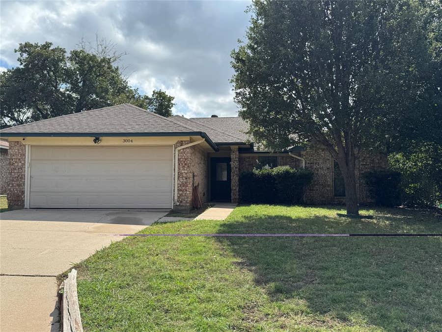 Property photo for 3004 Beverly Drive, Denton, TX