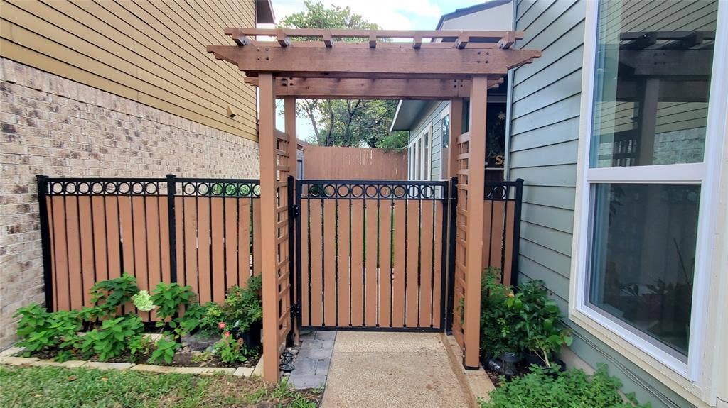 3402 Taurus Drive, Garland, TX 75044 3402 Taurus Drive, Garland, TX 75044