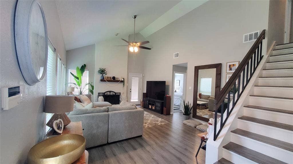 3402 Taurus Drive, Garland, TX 75044 3402 Taurus Drive, Garland, TX 75044
