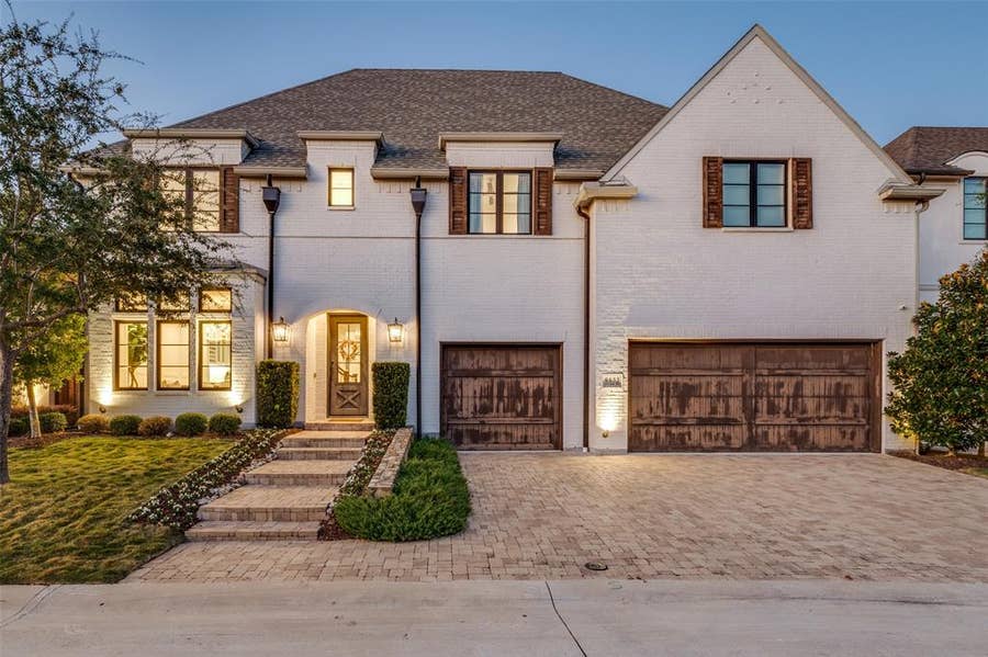Property photo for 6655 Avian Drive, Dallas, TX