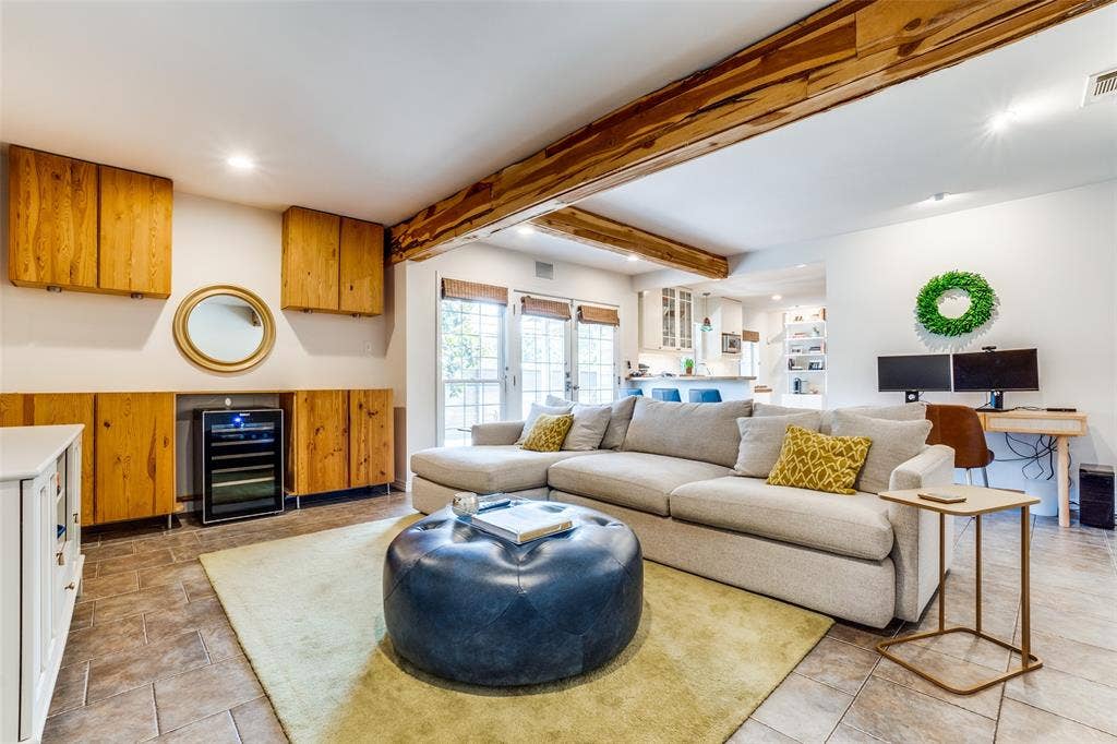 7627 Robin Road, Dallas, TX 75209 7627 Robin Road, Dallas, TX 75209