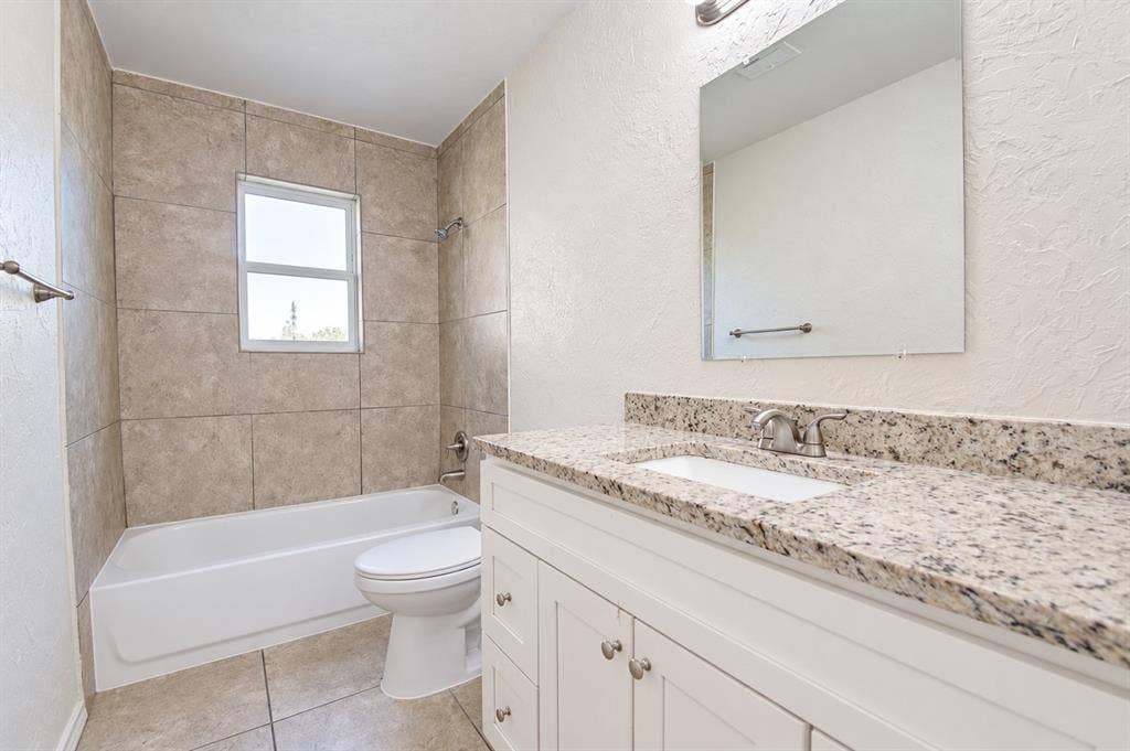 3018 Meadow Creek Court, Grand Prairie, TX 75052 3018 Meadow Creek Court, Grand Prairie, TX 75052