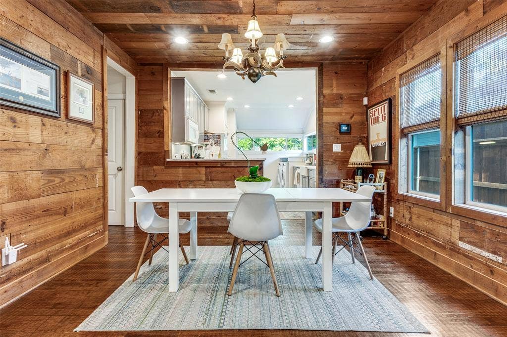 2515 Abrams Road, Dallas, TX 75214 2515 Abrams Road, Dallas, TX 75214