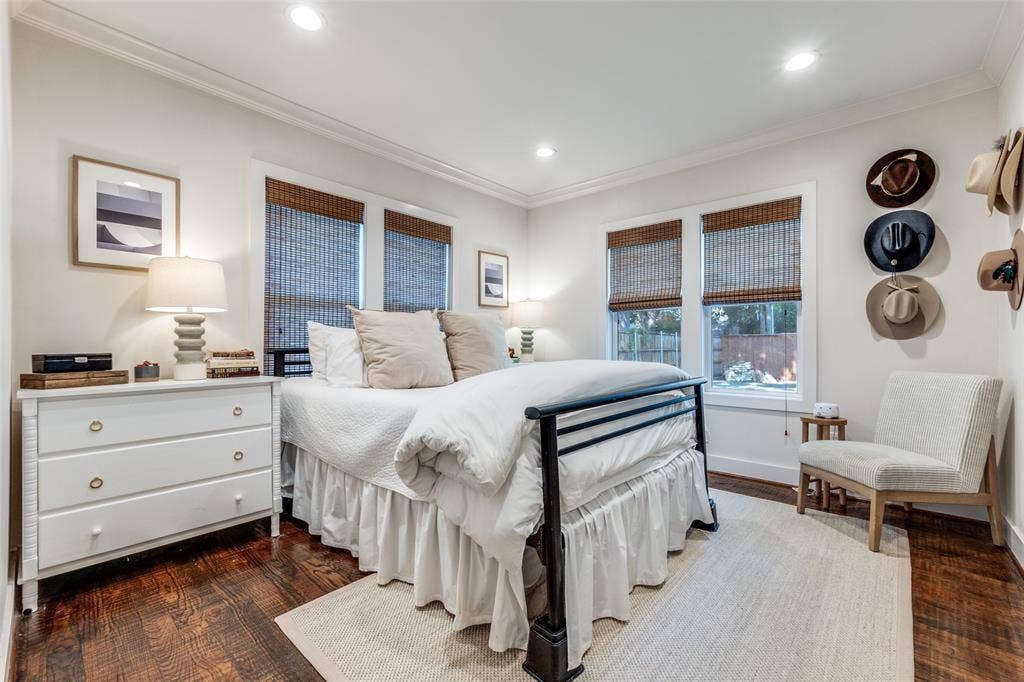 2515 Abrams Road, Dallas, TX 75214 2515 Abrams Road, Dallas, TX 75214