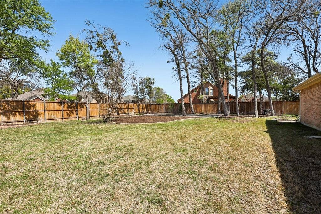 524 Jasmine Drive, Murphy, TX 75094 524 Jasmine Drive, Murphy, TX 75094