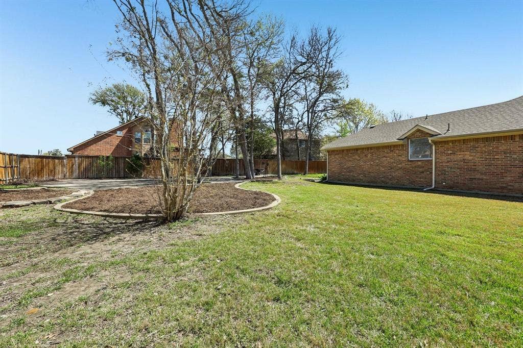 524 Jasmine Drive, Murphy, TX 75094 524 Jasmine Drive, Murphy, TX 75094