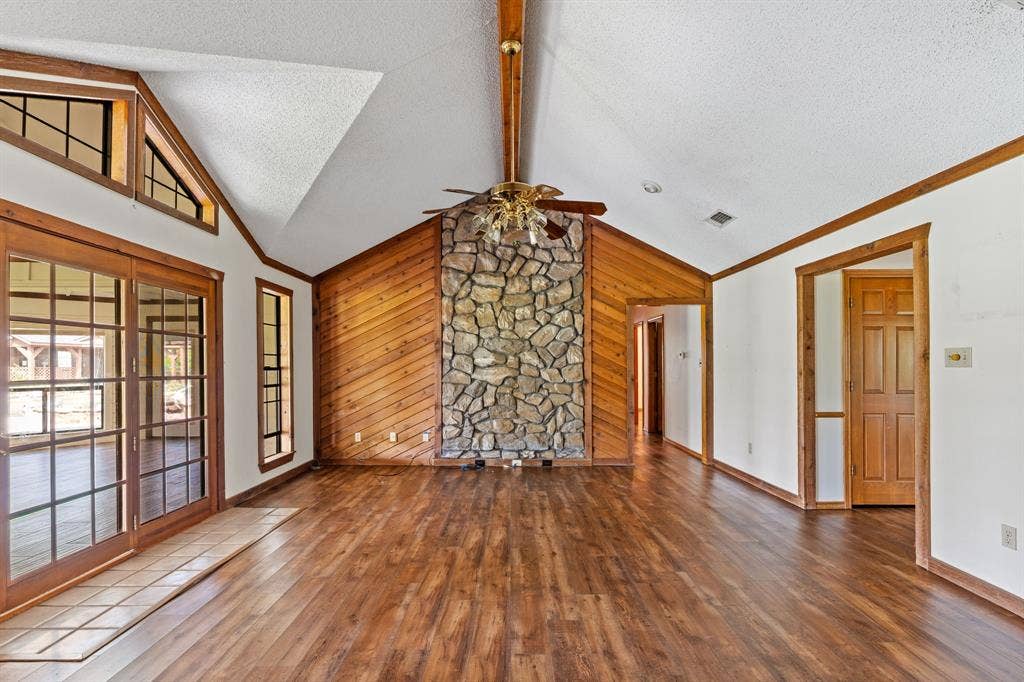1604 Hollow Way Lane, Quinlan, TX 75474 1604 Hollow Way Lane, Quinlan, TX 75474