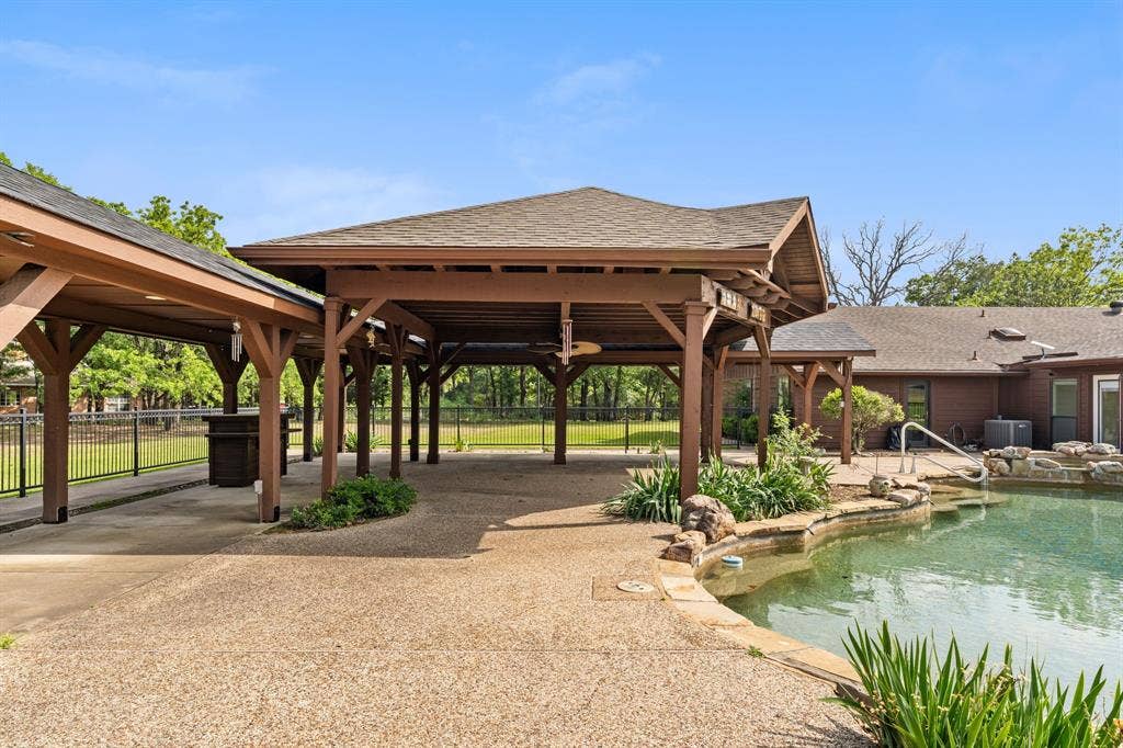 1604 Hollow Way Lane, Quinlan, TX 75474 1604 Hollow Way Lane, Quinlan, TX 75474