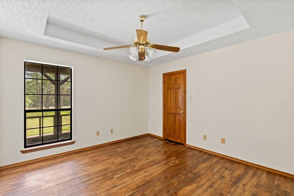 1604 Hollow Way Lane, Quinlan, TX 75474 1604 Hollow Way Lane, Quinlan, TX 75474