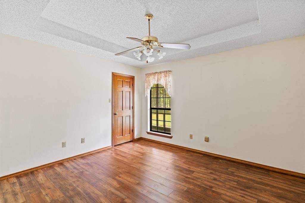 1604 Hollow Way Lane, Quinlan, TX 75474 1604 Hollow Way Lane, Quinlan, TX 75474