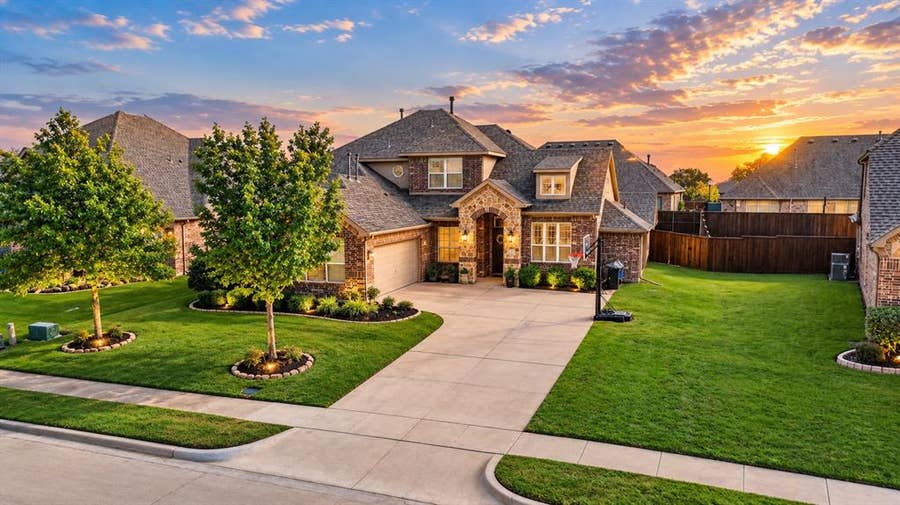 Property photo for 122 Anns Way, Forney, TX