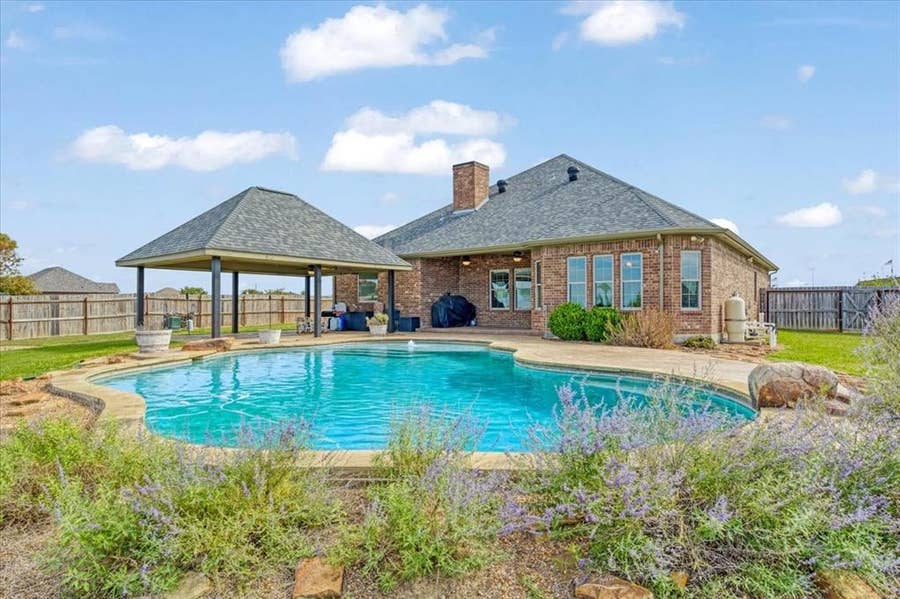 Property photo for 203 Frio Street, Bells, TX