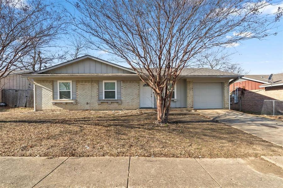 Property photo for 6543 Gentle River, Dallas, TX