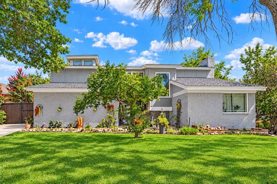 Property photo for 7609 Lake Highlands Drive, Fort Worth, TX