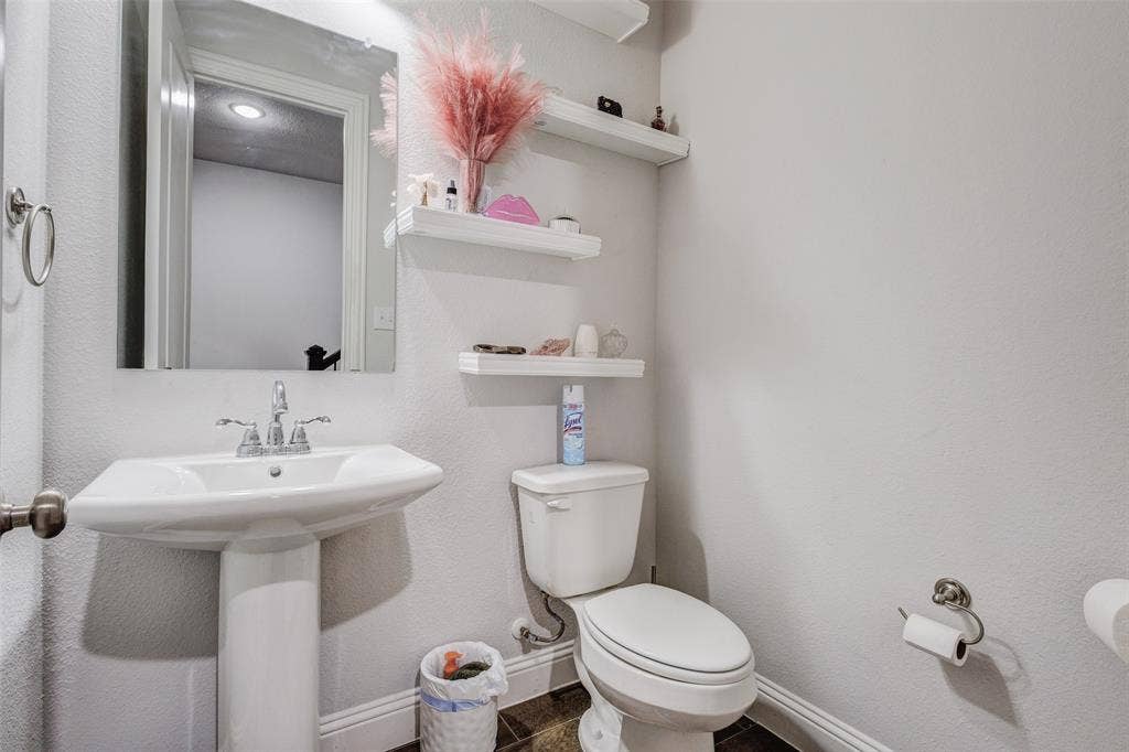 117 Tortugas Drive, Allen, TX 75002 117 Tortugas Drive, Allen, TX 75002